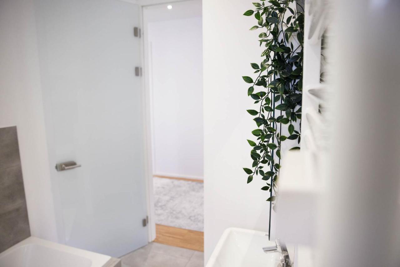 Design City Apartment, Modern, Ebenerdig, Top Lage * Weinheim