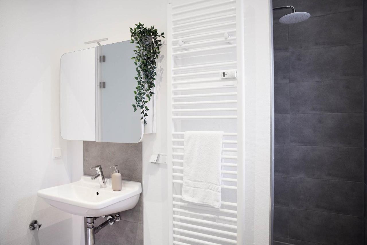 Design City Apartment, Modern, Ebenerdig, Top Lage *