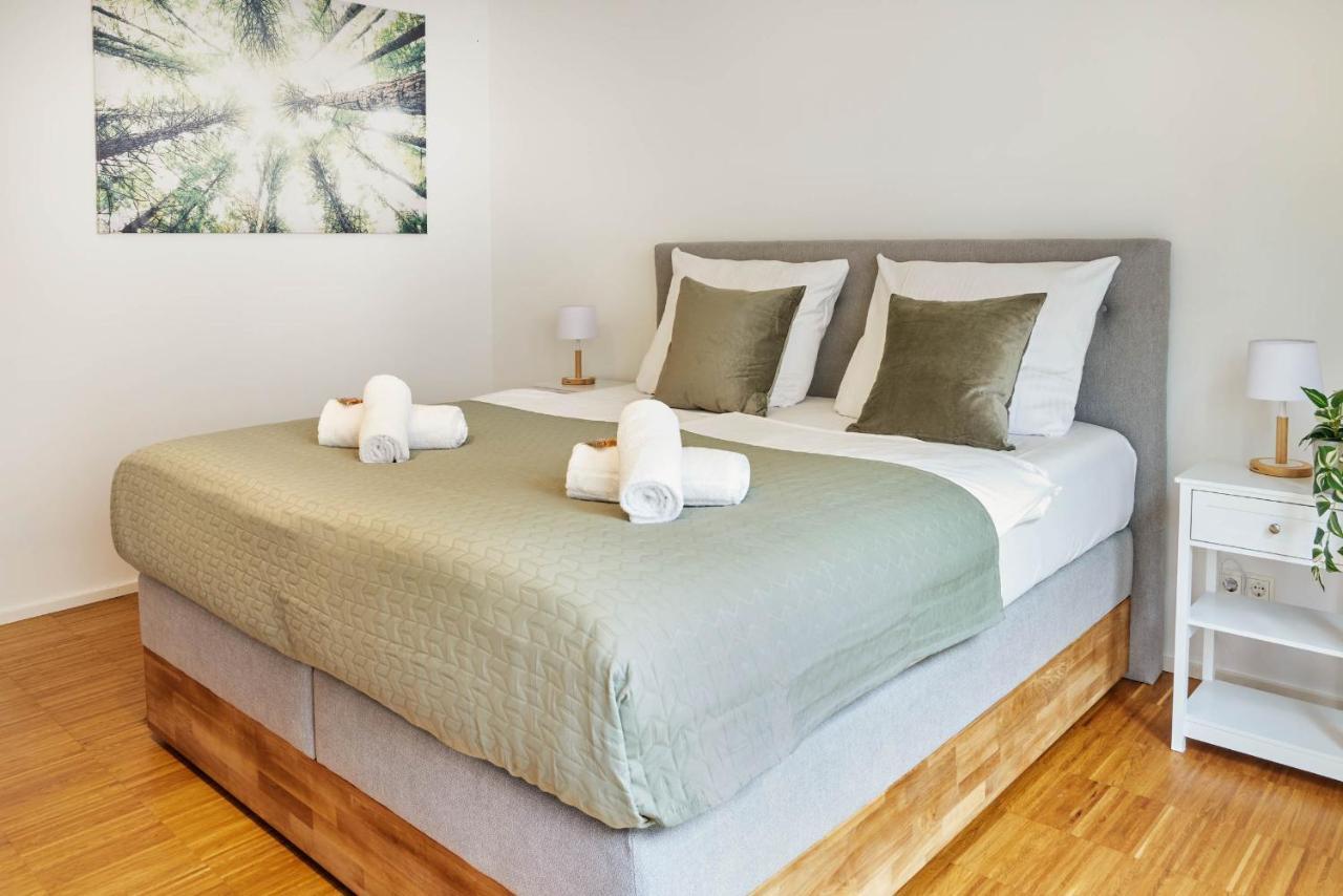 Design City Apartment, Modern, Ebenerdig, Top Lage Appartement Weinheim