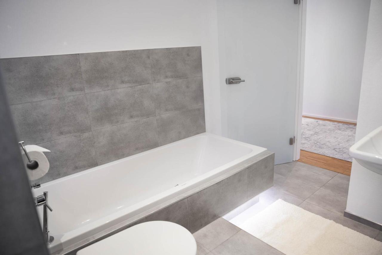 Design City Apartment, Modern, Ebenerdig, Top Lage *